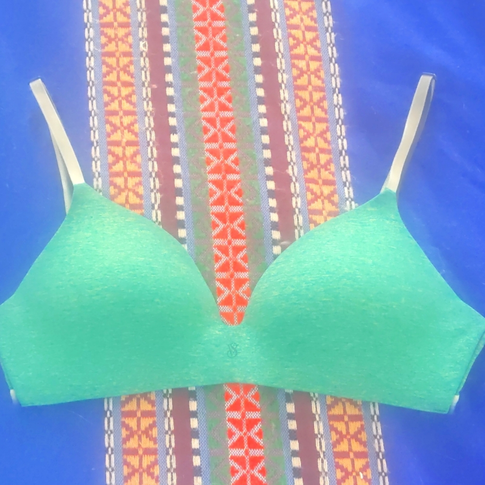 Victoria's Secret Wireless bra